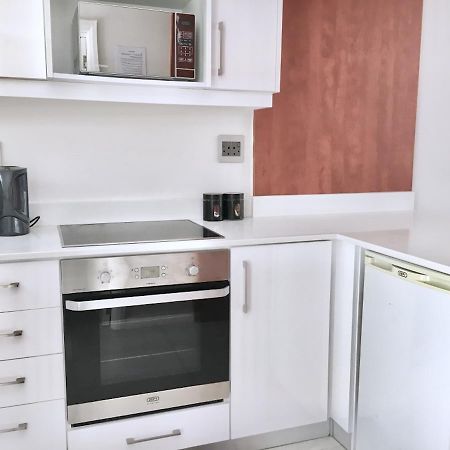 Sandringham Bachelor Beach Road Apartment Bloubergstrand Ngoại thất bức ảnh